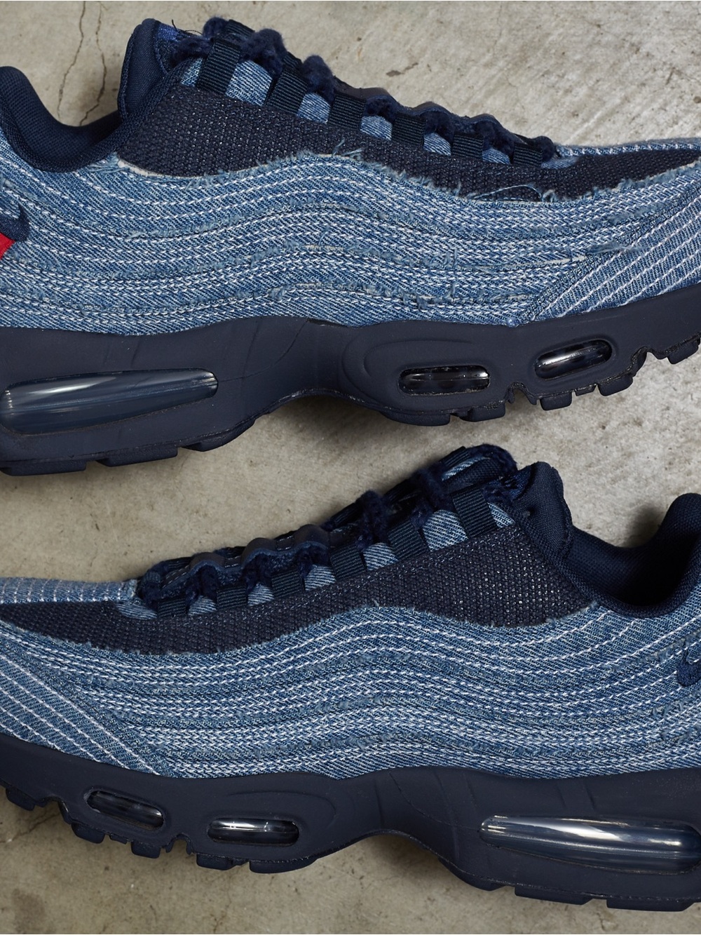 Nike x Levi’s Air Max 95 OG ‘Obsidian’